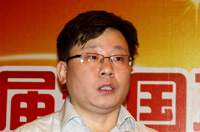 山東聊建集團(tuán)有限公司人力資源部長(zhǎng)王曉虎做題為《山東聊建集團(tuán)e-HR建設(shè)經(jīng)驗(yàn)分享》的演講