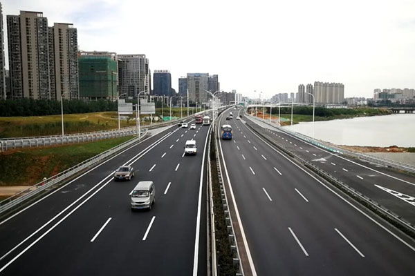 中國中鐵四局集團(tuán)第五工程有限公司參建的昌九快速路一期工程全線建成通車